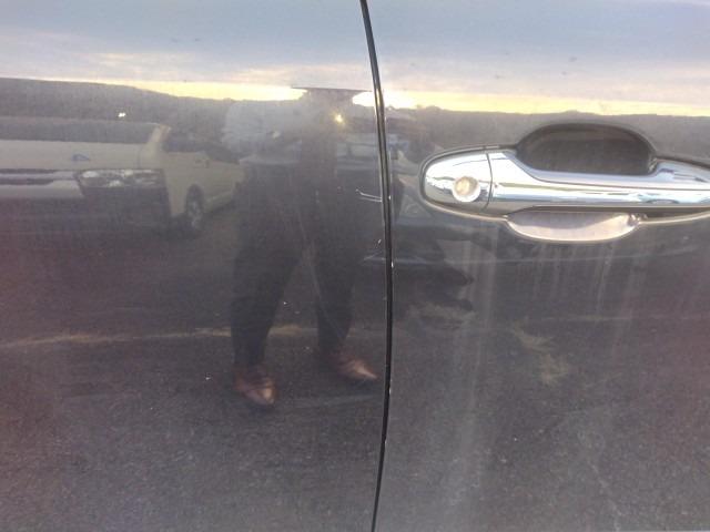 929 TOYOTA HARRIER PREMIUM 2016 / Mileage 161760Km DIRECT SHIPMENT FROM TOYOTA DEALER IN JAPAN