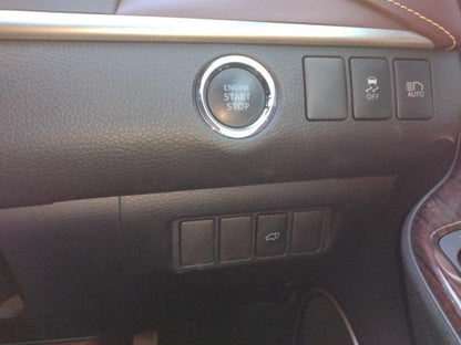 929 TOYOTA HARRIER PREMIUM 2016 / Mileage 161760Km DIRECT SHIPMENT FROM TOYOTA DEALER IN JAPAN