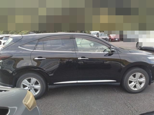 928 TOYOTA HARRIER ELEGANCE 2018 / Mileage 103808 DIRECT SHIPMENT FROM TOYOTA DEALER IN JAPAN