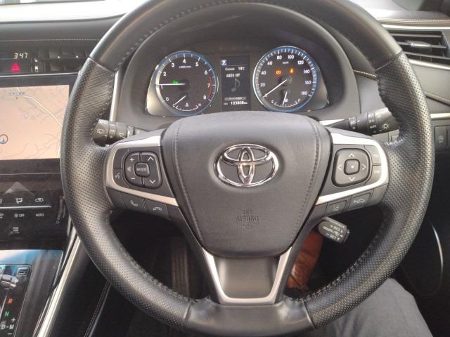 928 TOYOTA HARRIER ELEGANCE 2018 / Mileage 103808 DIRECT SHIPMENT FROM TOYOTA DEALER IN JAPAN