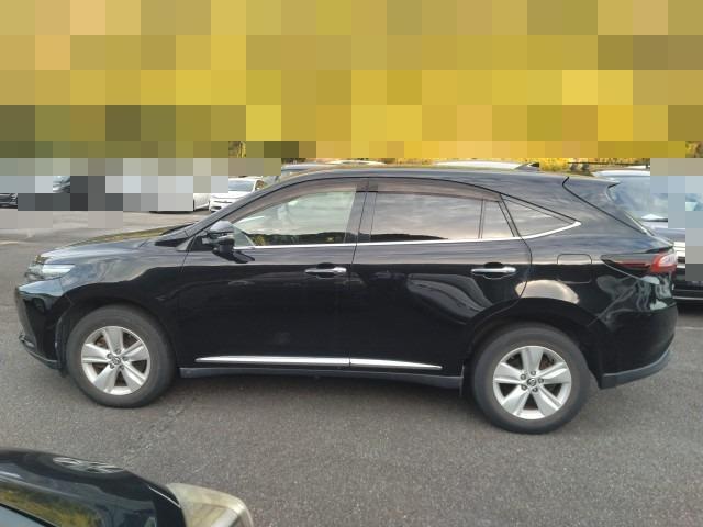 928 TOYOTA HARRIER ELEGANCE 2018 / Mileage 103808 DIRECT SHIPMENT FROM TOYOTA DEALER IN JAPAN