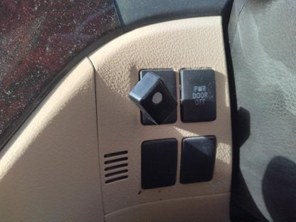 926 TOYOTA ALPHARD 240G 2012 / Mileage 143311km DIRECT SHIPMENT FROM TOYOTA DEALER IN JAPAN