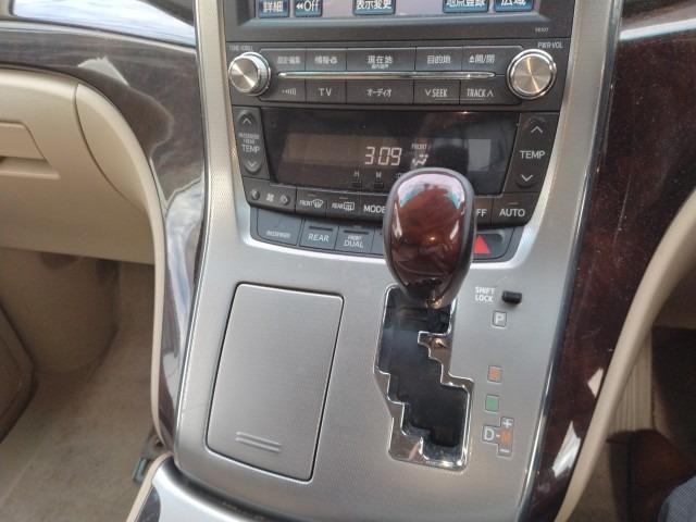 926 TOYOTA ALPHARD 240G 2012 / Mileage 143311km DIRECT SHIPMENT FROM TOYOTA DEALER IN JAPAN