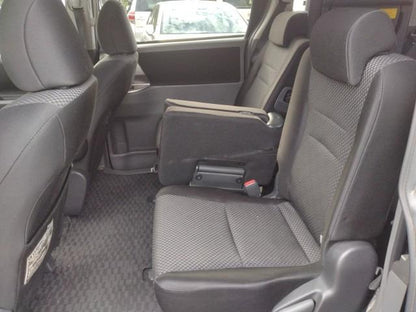 925 TOYOTA NOHA S 2008 / Mileage 146604Km DIRECT SHIPMENT FROM TOYOTA DEALER IN JAPAN