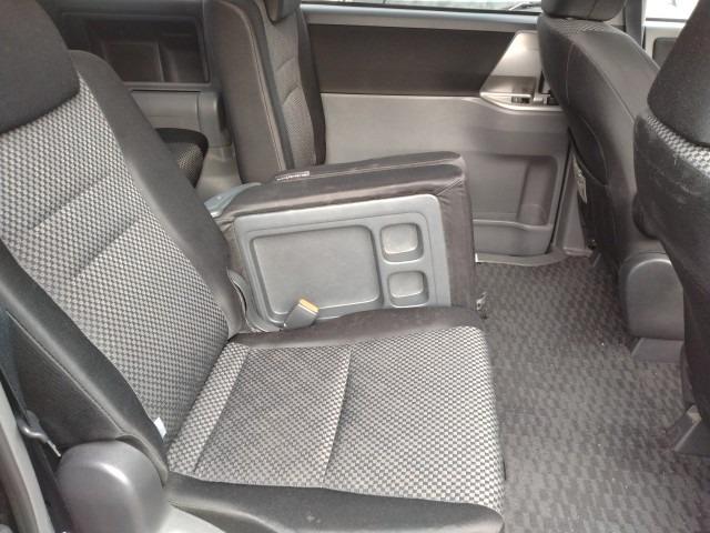 925 TOYOTA NOHA S 2008 / Mileage 146604Km DIRECT SHIPMENT FROM TOYOTA DEALER IN JAPAN