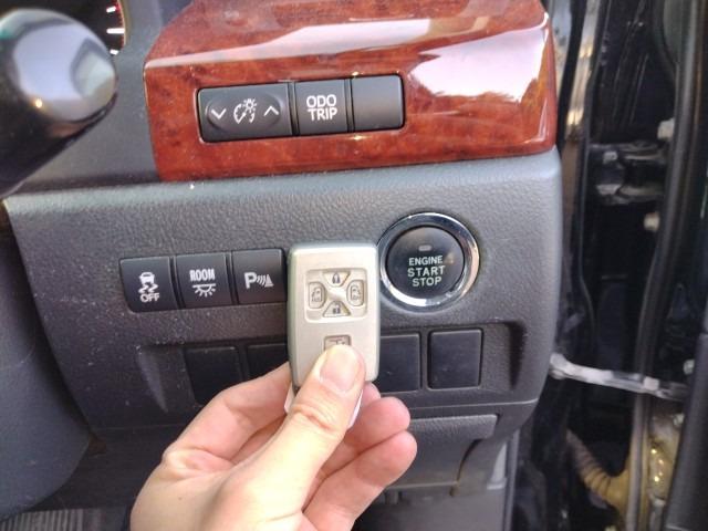 941. TOYOTA ALPHARD 240G PRIME SELECTION Ⅱ 2010 / Mileage 137516Km DIRECT SHIPMENT FROM TOYOTA DEALER IN JAPAN