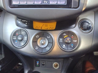 945 TOYOTA VANGURD 240S S PACKAGE ALCANTARA LIMITED 2012 / Mileage 64918Km DIRECT SHIPMENT FROM TOYOTA DEALER IN JAPAN