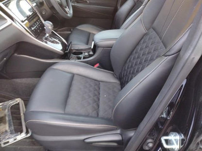 947 TOYOTA HARRIER PREMIUM 2018 / Mileage 113215Km DIRECT SHIPMENT FROM TOYOTA DEALER IN JAPAN