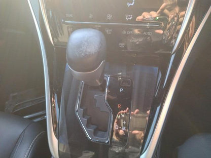 947 TOYOTA HARRIER PREMIUM 2018 / Mileage 113215Km DIRECT SHIPMENT FROM TOYOTA DEALER IN JAPAN