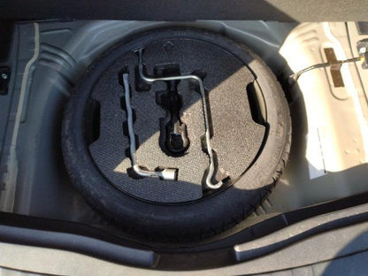 944. TOYOTA RACTIS S 2013 / Mileage 58725Km DIRECT SHIPMENT FROM TOYOTA DEALER IN JAPAN