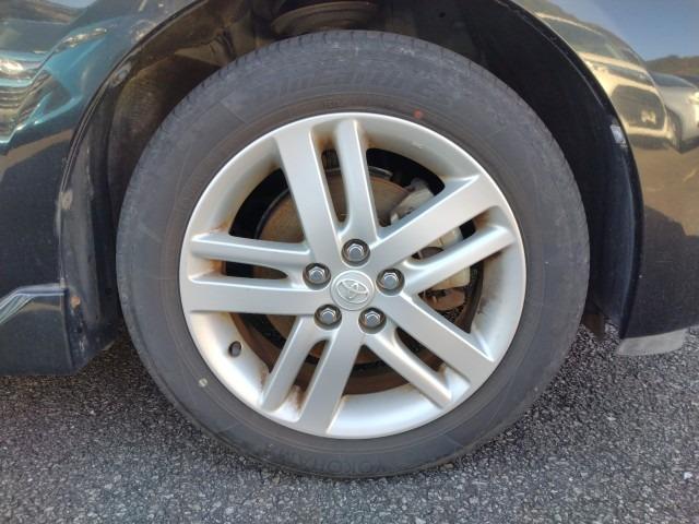 944. TOYOTA RACTIS S 2013 / Mileage 58725Km DIRECT SHIPMENT FROM TOYOTA DEALER IN JAPAN