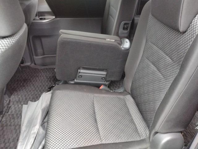 959.TOYOTA	NOAH Si 2009 / Milage: 176,471	Km DIRECT SHIPMENT FROM TOYOTA DEALER IN JAPAN