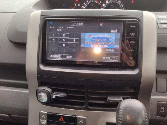 959.TOYOTA	NOAH Si 2009 / Milage: 176,471	Km DIRECT SHIPMENT FROM TOYOTA DEALER IN JAPAN