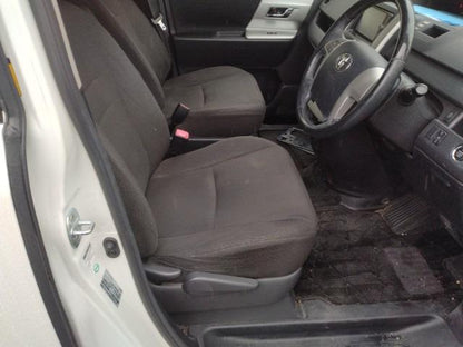 958. TOYOTA	NOAH X G EDITION 2012/ Milage: 105,549 Km DIRECT SHIPMENT FROM TOYOTA DEALER IN JAPAN