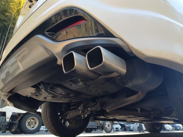 987. TOYOTA	HARRIER PREMIUM 2017 /Milage: 104,713km