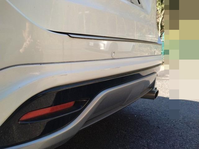 987. TOYOTA	HARRIER PREMIUM 2017 /Milage: 104,713km