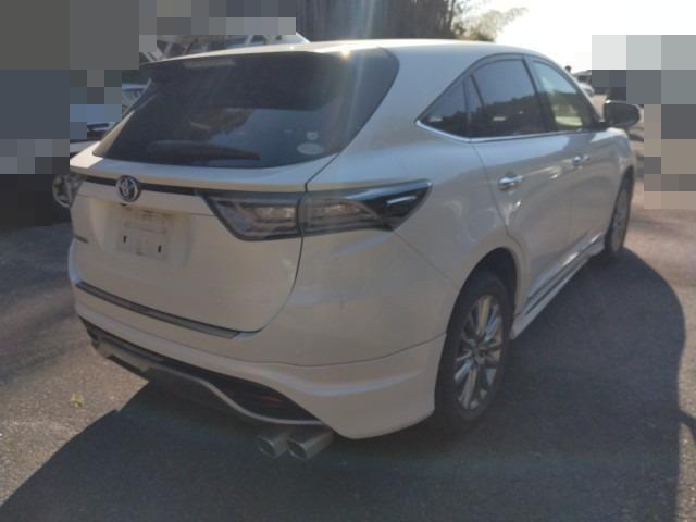 987. TOYOTA	HARRIER PREMIUM 2017 /Milage: 104,713km