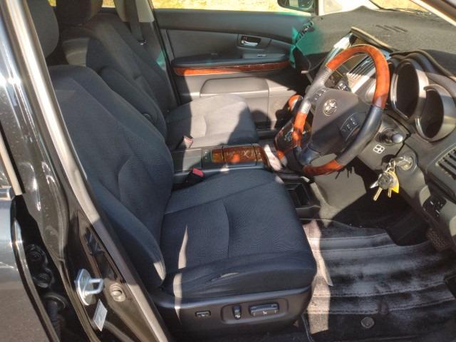 995	TOYOTA	HARRIER 240G PREMIUM L PACKAGE 2009 / Milage: 125,801Km