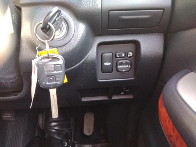 995	TOYOTA	HARRIER 240G PREMIUM L PACKAGE 2009 / Milage: 125,801Km