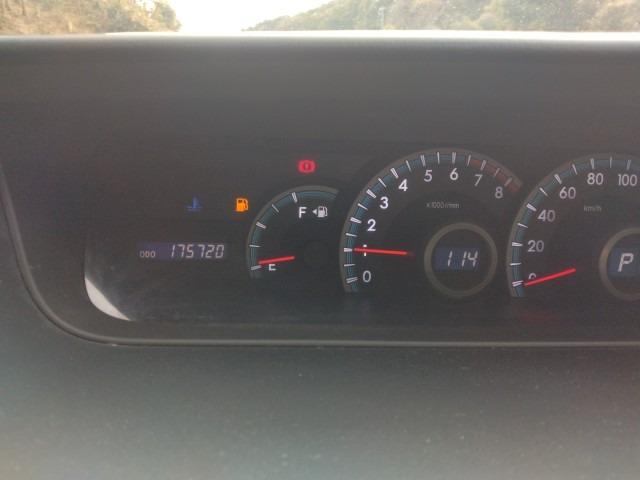 1018. TOYOTA NOAH X G EDITION 2013 /Milage: 175,720 Km