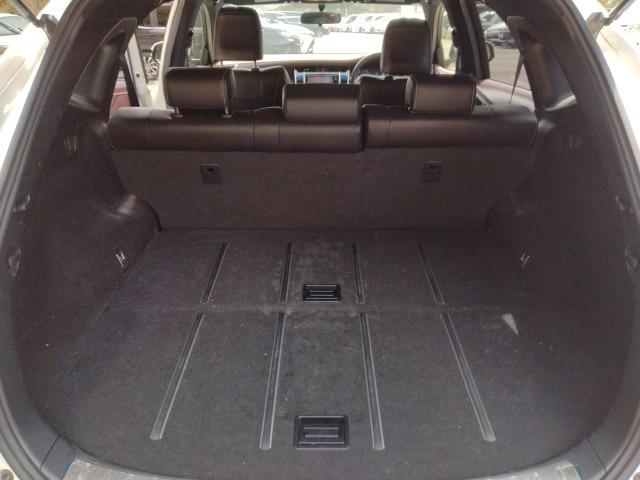 1017. TOYOTA HARRIER ELEGANCE 2015 / Milage: 102,704Km