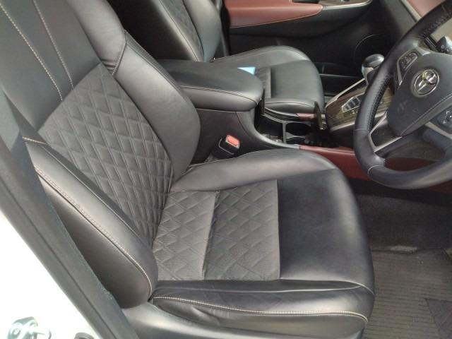 1017. TOYOTA HARRIER ELEGANCE 2015 / Milage: 102,704Km