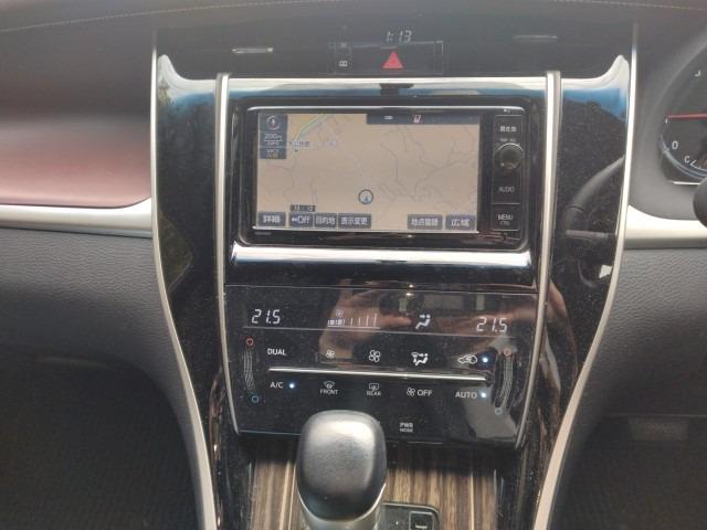 1017. TOYOTA HARRIER ELEGANCE 2015 / Milage: 102,704Km