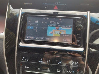 1017. TOYOTA HARRIER ELEGANCE 2015 / Milage: 102,704Km