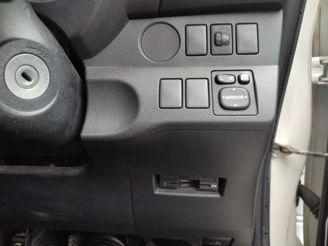 1054 TOYOTA RACTIS X 2011 Milage: 91,724 Km