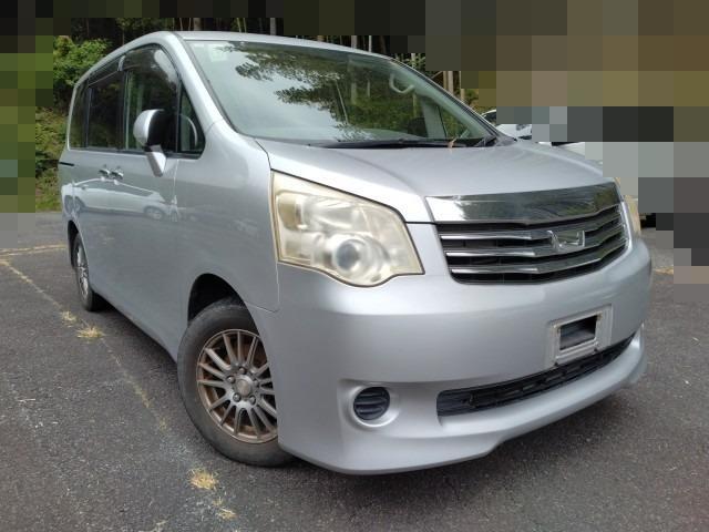1053 TOYOTA NOAH X SMART EDITION 2011 Milage: 175,423 Km