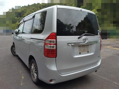 1053 TOYOTA NOAH X SMART EDITION 2011 Milage: 175,423 Km