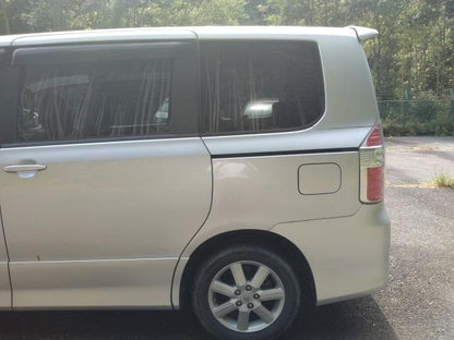 1059 TOYOTA NOAH Si 2008 Milage: 114,154 Km