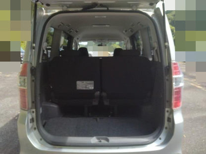 1059 TOYOTA NOAH Si 2008 Milage: 114,154 Km