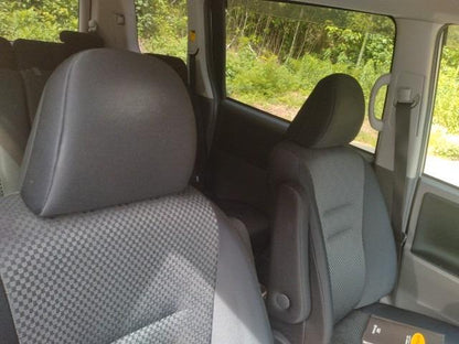 1059 TOYOTA NOAH Si 2008 Milage: 114,154 Km