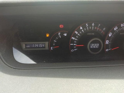 1059 TOYOTA NOAH Si 2008 Milage: 114,154 Km