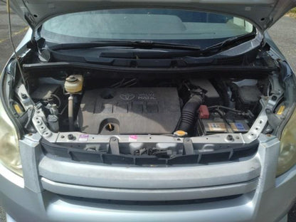 1059 TOYOTA NOAH Si 2008 Milage: 114,154 Km