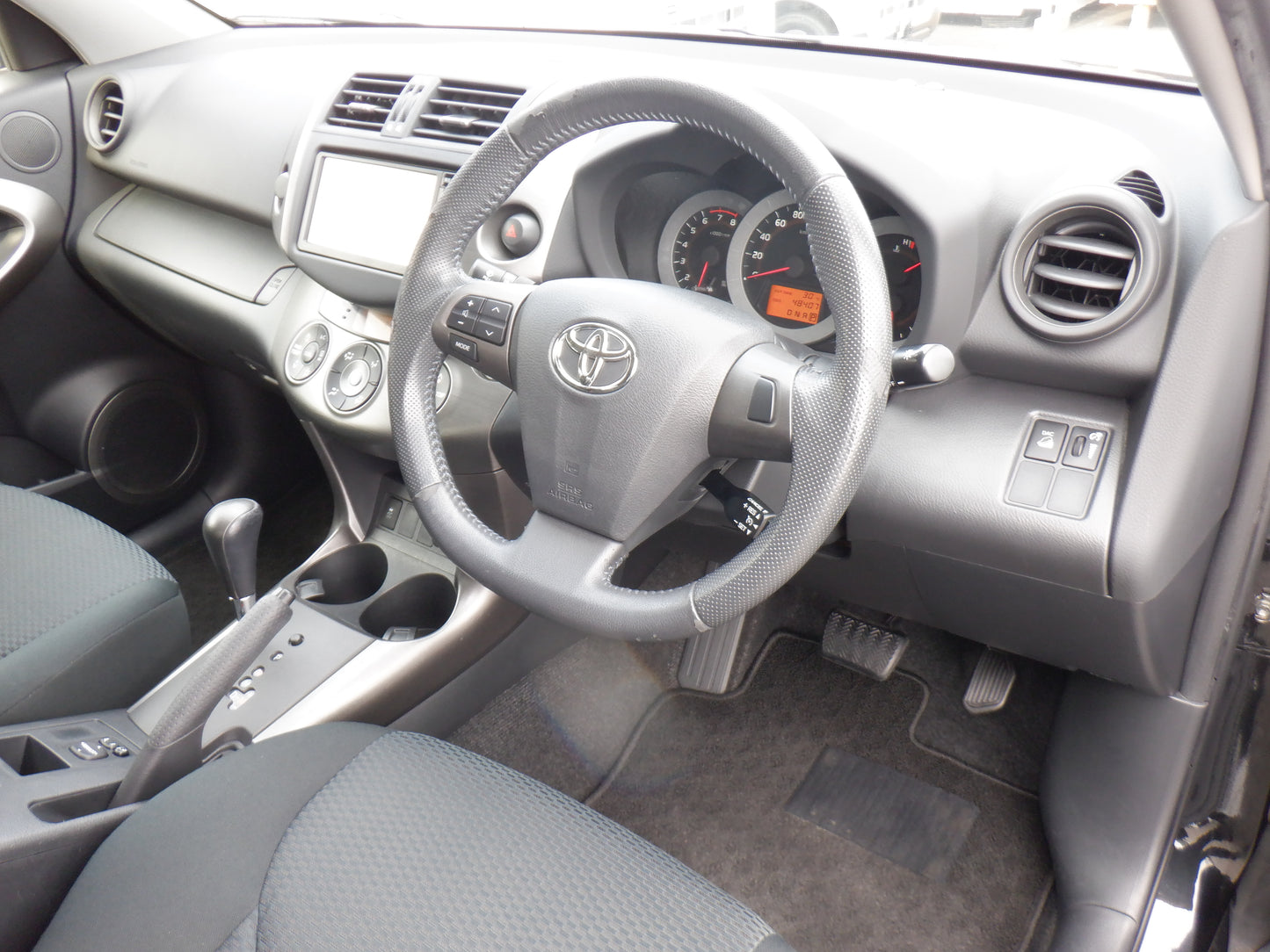 1057 TOYOTA RAV4 STYLE 2016 ACA36-6001497