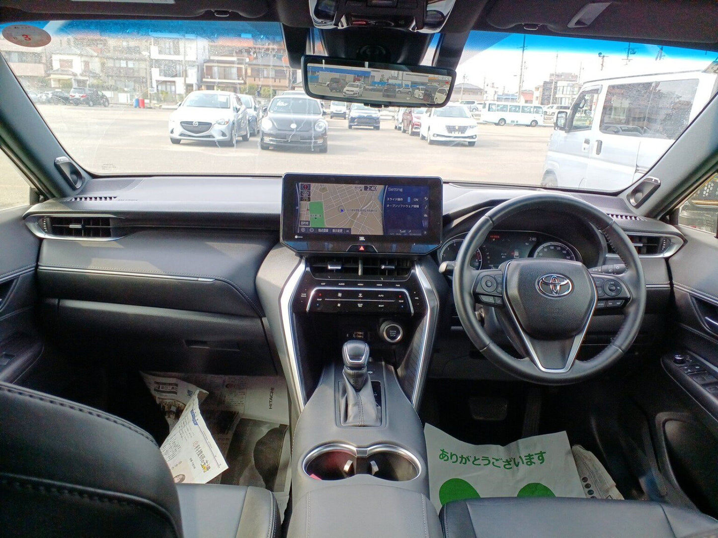 1027 TOYOTA HARRIER Z 2021 / Milage: 38,390 Km
