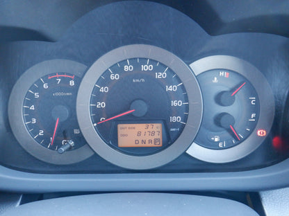 831	TOYOTA	Vanguard 240S S PACKAGE 2012 / Milage: 81,800 Km
