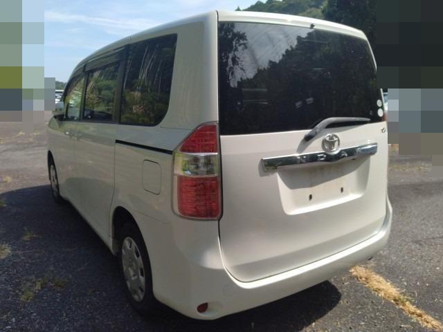1074 TOYOTA NOAH X L Selection 2009/Milage: 161,664 km