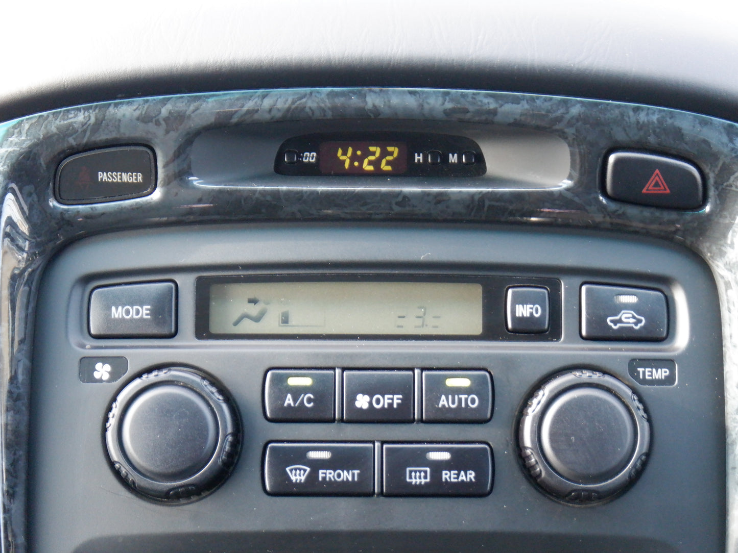 1041 TOYOTA KLUGER L 2.4S 2003 ACU20-0077627