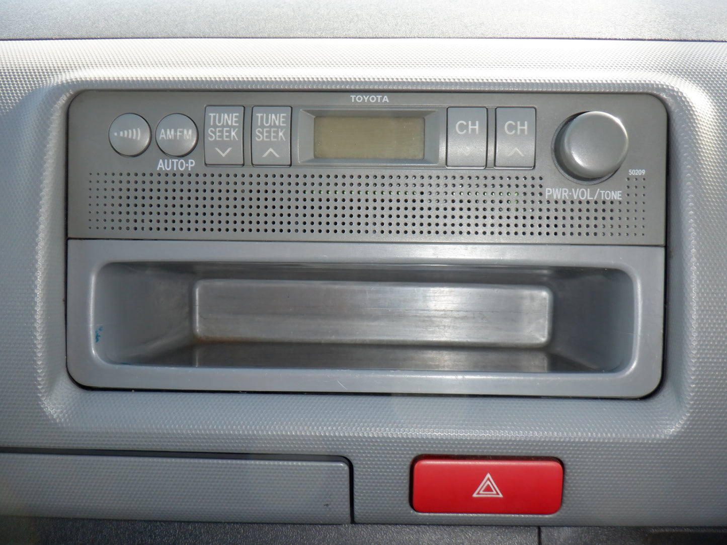 1000 TOYOTA HIACE VAN DX 2007 KDH200-0075901