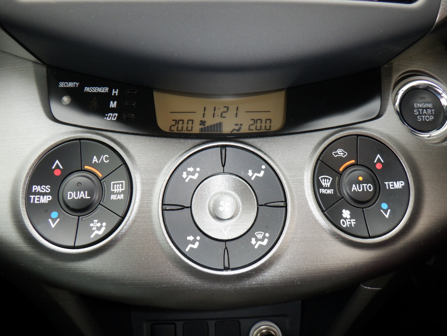 1035 TOYOTA RAV4 STYLE 2015 ACA36-6001154