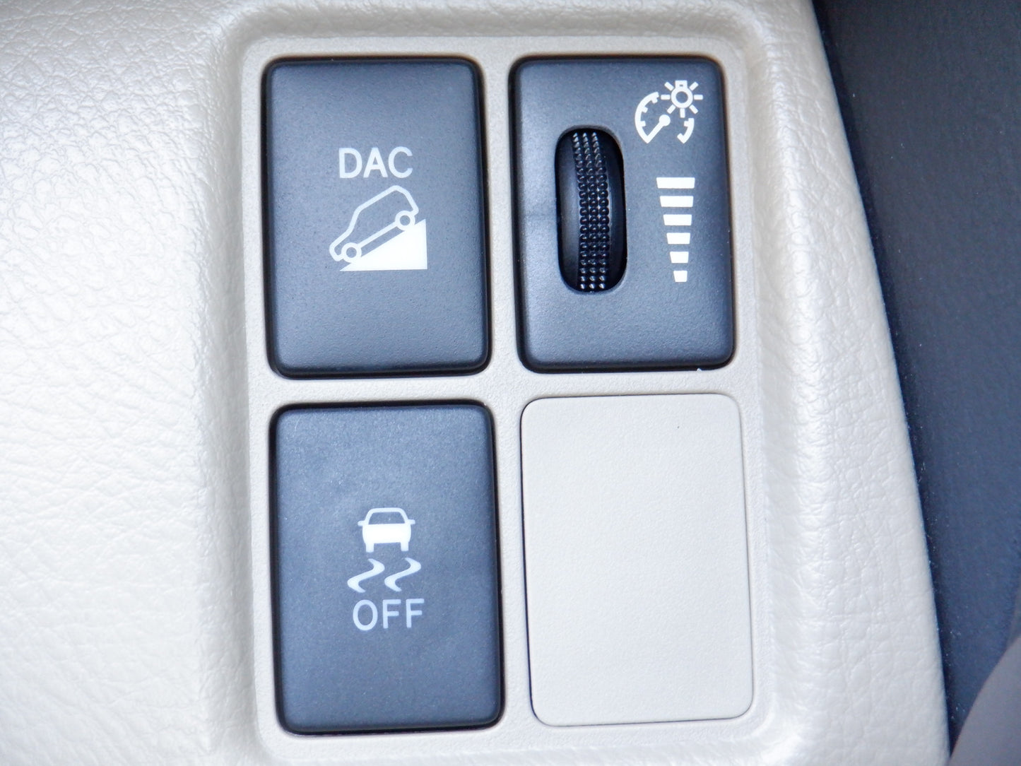 863 TOYOTA VANGUARD 240S 2013 ACA33-5307118