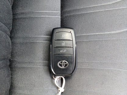 1027 TOYOTA HARRIER Z 2021 / Milage: 38,390 Km