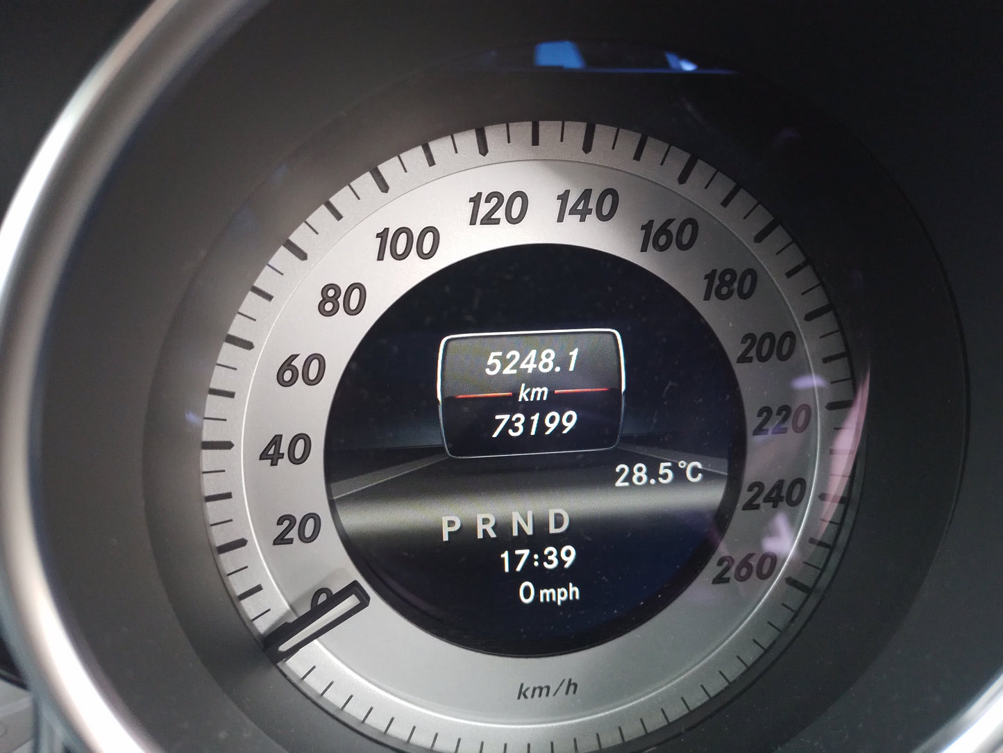 387. Mercedes Benz C-Class C180 AVG AMG sport package+ 2013