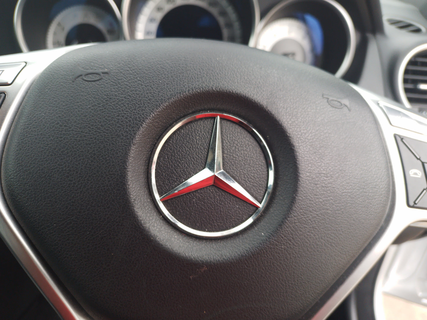 387. Mercedes Benz C-Class C180 AVG AMG sport package+ 2013