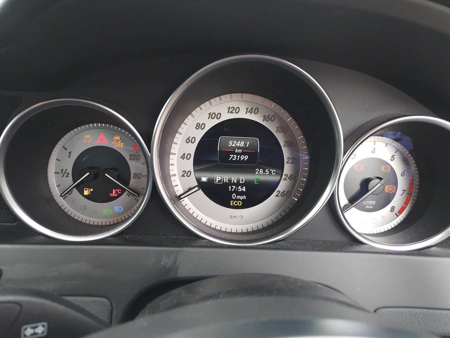 387. Mercedes Benz C-Class C180 AVG AMG sport package+ 2013