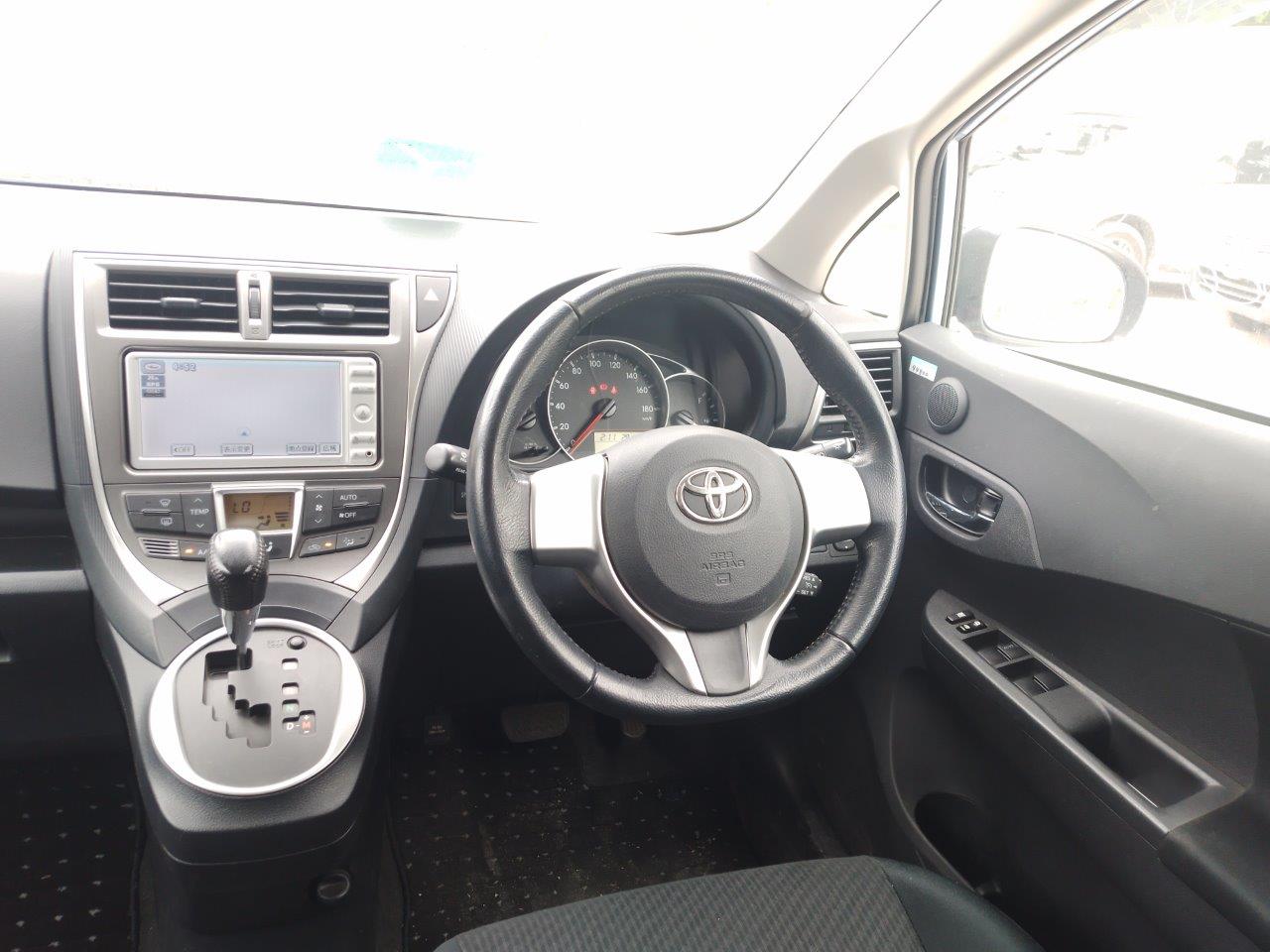 474. Toyota Ractis G TYPE 2010