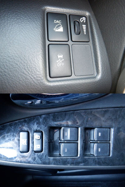 831	TOYOTA	Vanguard 240S S PACKAGE 2012 / Milage: 81,800 Km